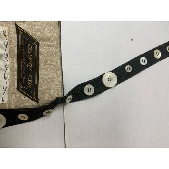 Handmade Crossbody Bag - Picture 5 of 7